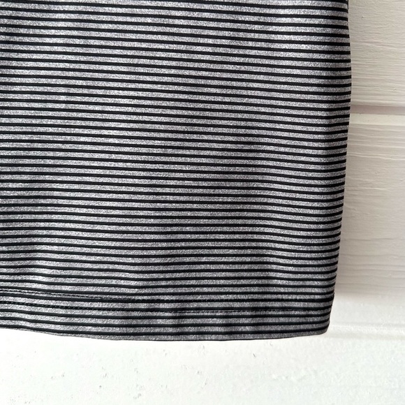 Lululemon Barre None Built In Bra Tank in Mini Pop Stripe Heathered Slate Black - Picture 9 of 12
